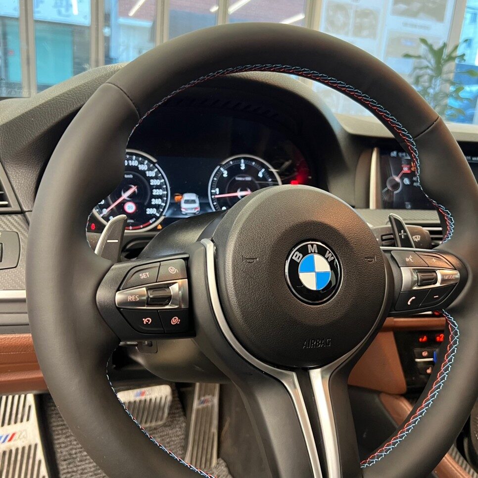 BMW-핸들-교체-썸네일